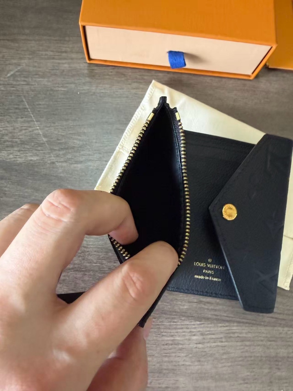 Louis Vuitton Black Monogram Envelope Wallet with Gold Snap - Picture 11 of 16